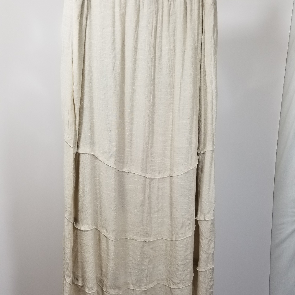  Mlle Gabrielle Sand Beige Tiered HiLo Skirt - Picture 3 of 5